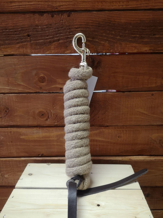 Jute leash with leather tip 9