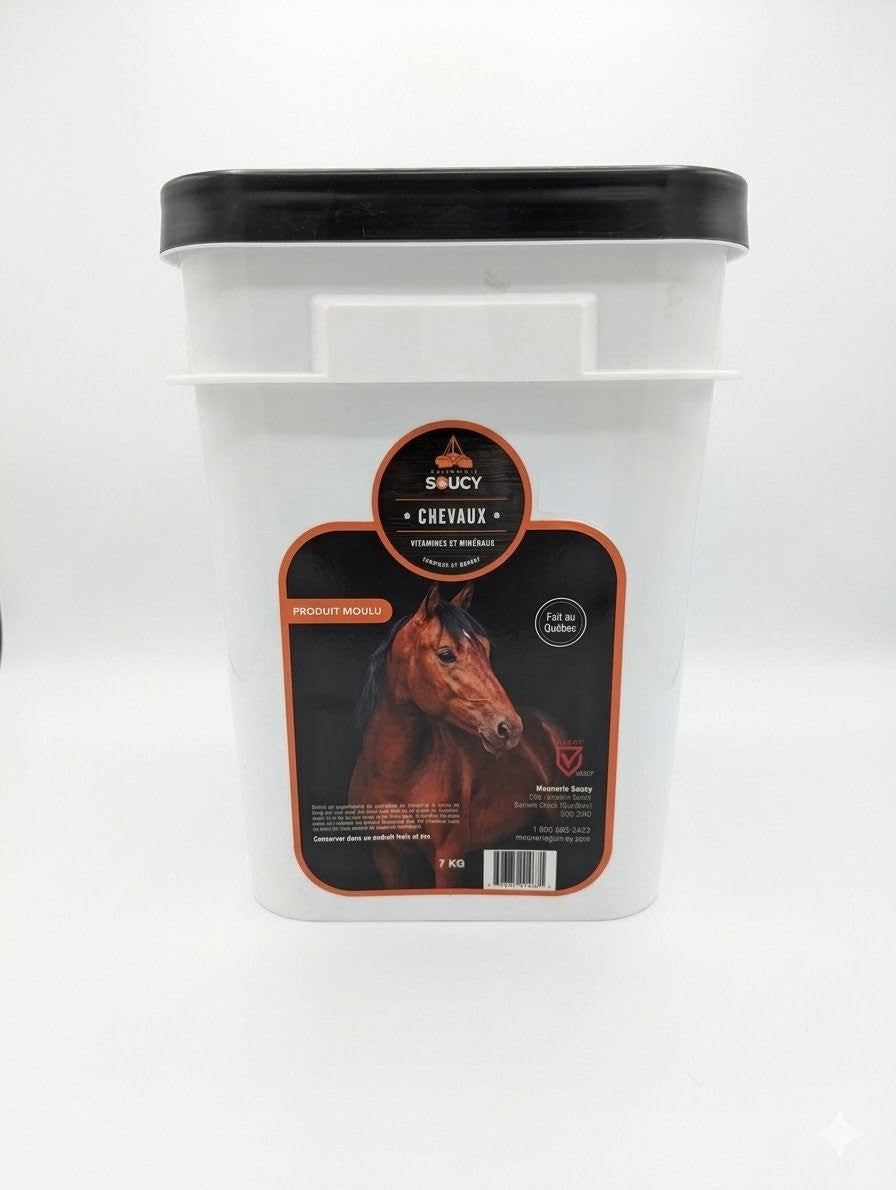 Soucy Equimin Supplément Vitamines & Minéraux Chevaux moulu 7kg - Sabots et Museaux